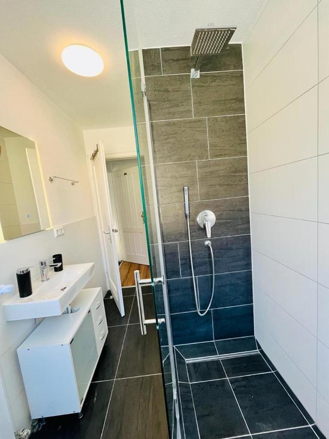 3Rooms Central Modern Near Mtu- The Seashell By Lakescape Fewos FDH Kültér fotó